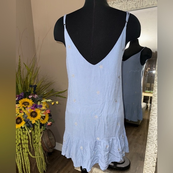 Storia • Periwinkle Star Dress - Picture 9 of 9